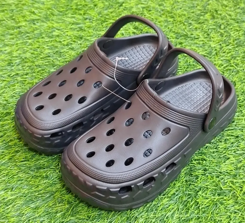 Crocs Sencilla Premium Juvenil
